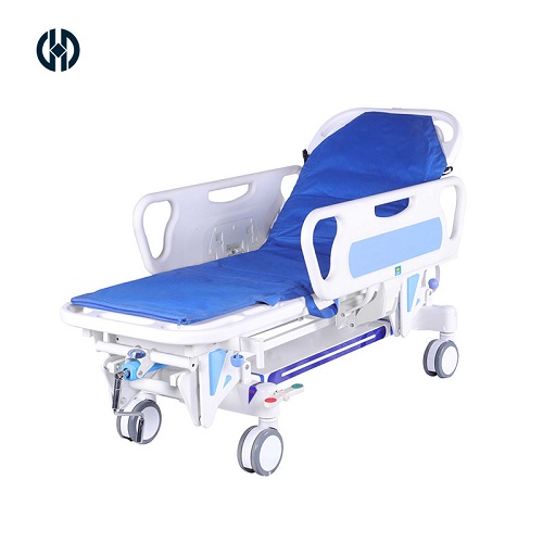 Hospital transfer vehicle